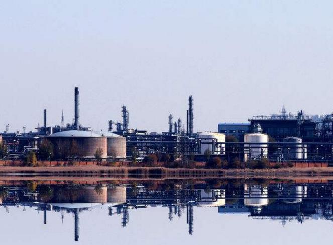 石油化工行业环境风险评价浅析
